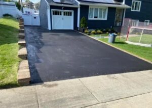 Professional Pennsylvania asphalt driveway experts